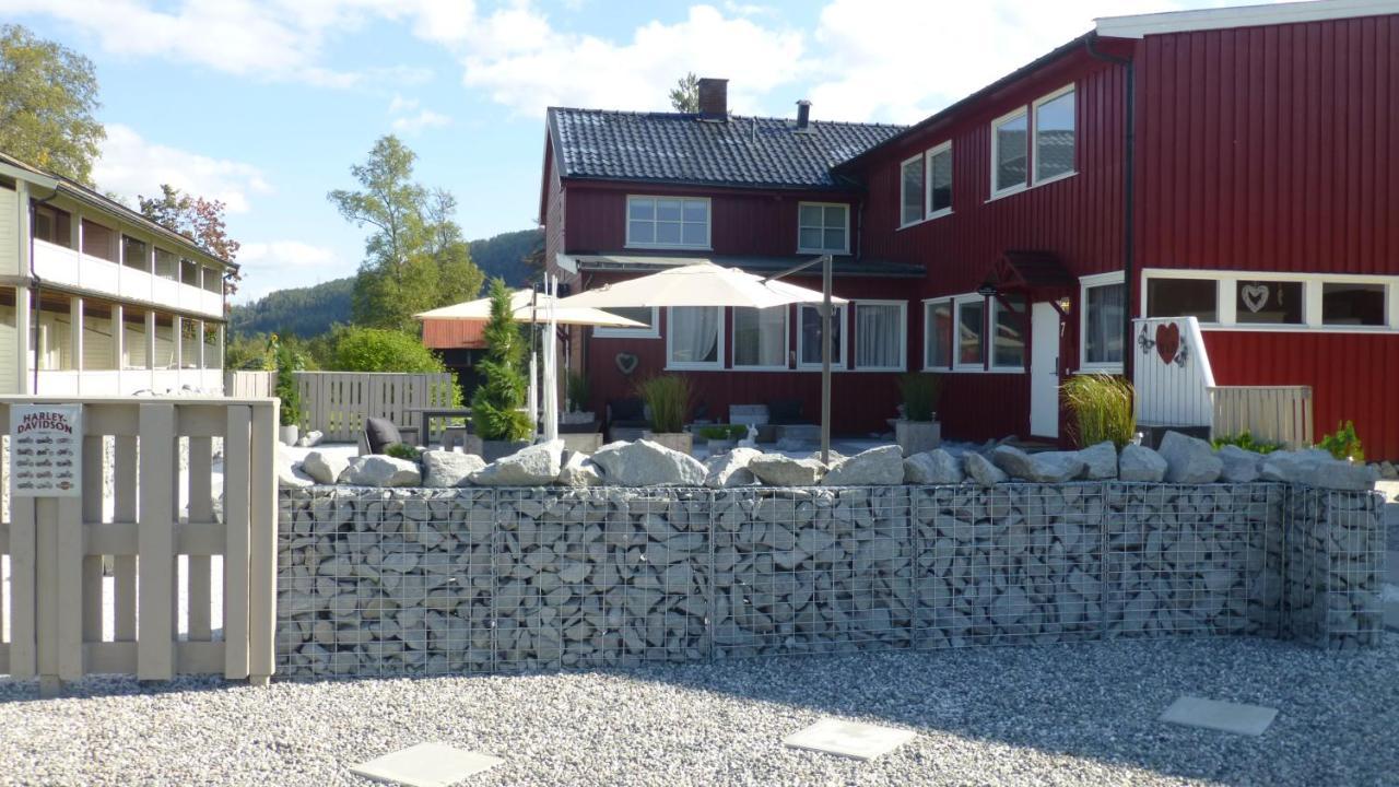 Lovheim Gjestehus - Anneks Sauland Zewnętrze zdjęcie